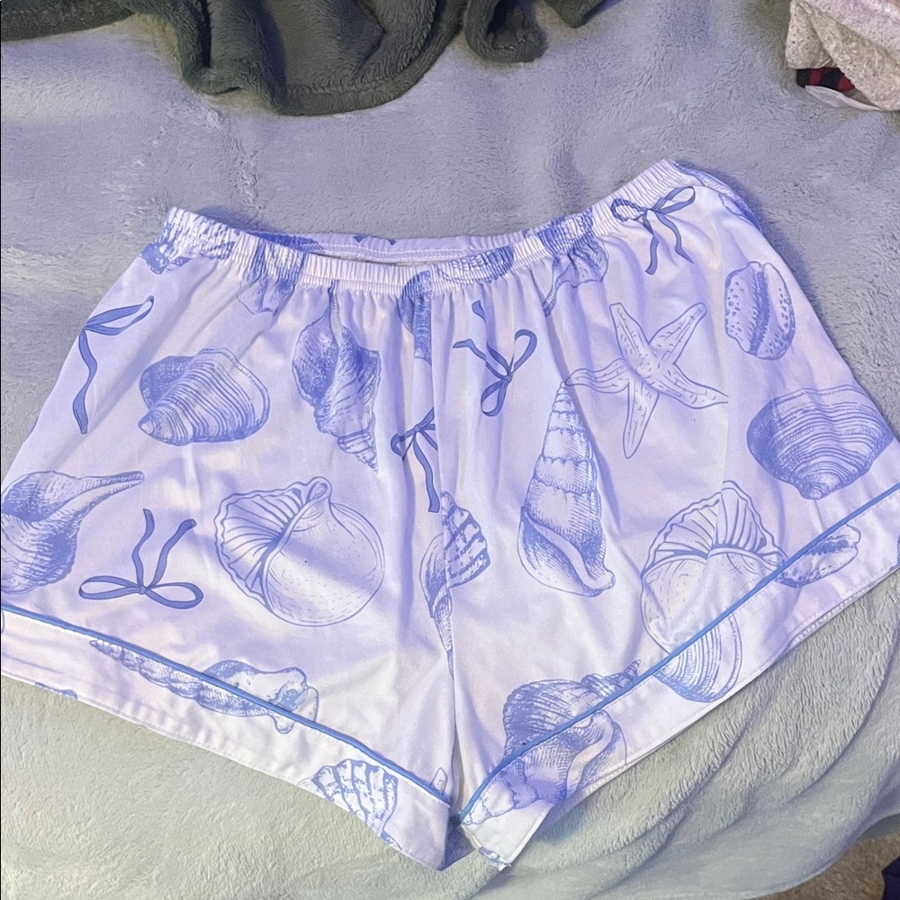 SHEIN White and Blue Seashell Print Pajama Shorts